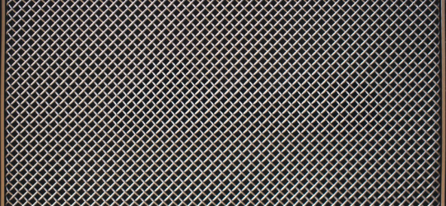 Qual o material adequado para telas industriais utilizadas em ambientes com alta abrasão?